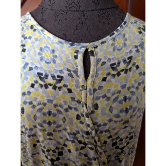 Cabi Womens Sleeveless Draped Top M Yellow/Gray/Black Abstract Print Lightweight - Picture 2 of 7